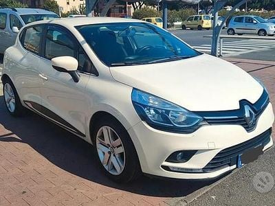 Usata Renault Clio IV Intens 90 CV (66 kW) 2017 Utilitaria