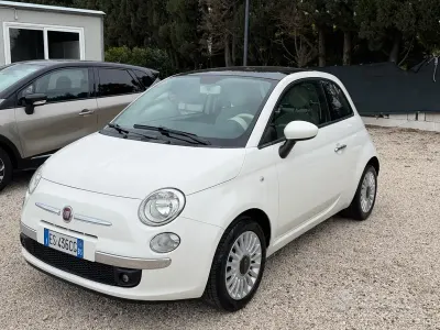 Käytetty Fiat 500 Lounge 69 HP (50 kW) 2013 Valkoinen Sedan