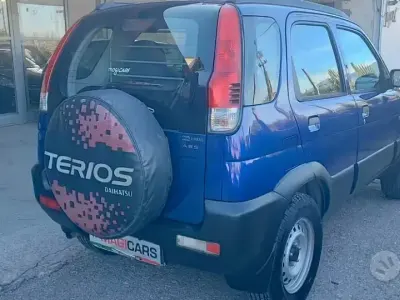 Usata Daihatsu Terios 86 CV (63 kW) 2002 Blu SUV