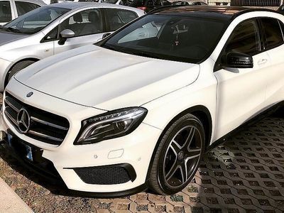 Mercedes GLA220