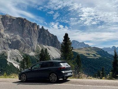 Usata VW Golf VIII GTI 245 CV (180 kW) 2023 Grigio Berlina