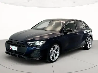 Usata Audi A3 S-Line 150 CV (110 kW) 2025 Blu navarra metallizzato Berlina