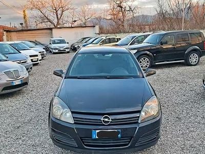 Usata Opel Astra 101 CV (74 kW) 2005 Nero Berlina