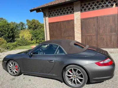 Usata Porsche 911 Carrera 4S Cabriolet 355 CV (261 kW) 2007 Grigio Cabrio