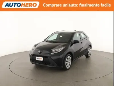 Usata Toyota Aygo X Active 72 CV (52 kW) 2022 Nero SUV