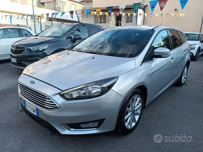Usata Ford Focus Titanium 120 CV (88 kW) 2016 Argento Station wagon