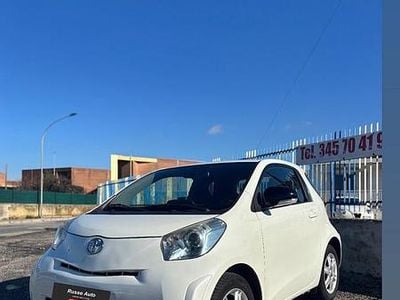 Usata Toyota iQ 67 CV (49 kW) 2009 Bianco Utilitaria