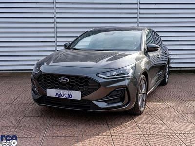 Begagnad Ford Focus ST-Line 125 HK (91 kW) 2023 Grå Minibuss