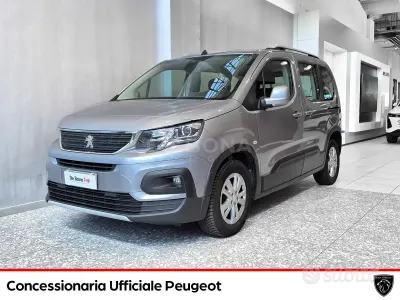 Usata Peugeot Rifter Allure 102 CV (75 kW) 2019 Grigio Monovolume