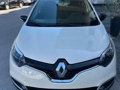 Usata Renault Captur Zen 110 CV (80 kW) 2016 Bianco SUV