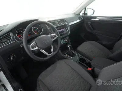 Usata VW Tiguan Life 150 CV (110 kW) 2022 Bianco SUV