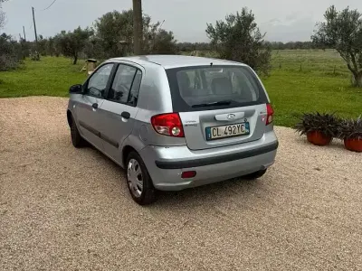 Usata Hyundai Getz 63 CV (46 kW) 2004 Grigio Utilitaria