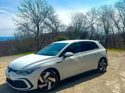 Usata VW Golf VIII GTI 245 CV (180 kW) 2021 Bianco Berlina