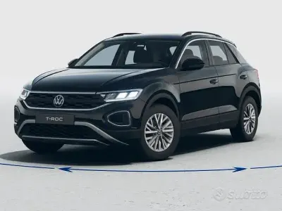 Usata VW T-Roc 116 CV (85 kW) 2024 Nero SUV