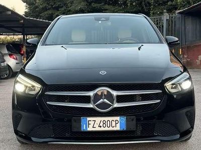 Usata Mercedes B180 Premium 116 CV (85 kW) 2019 Utilitaria