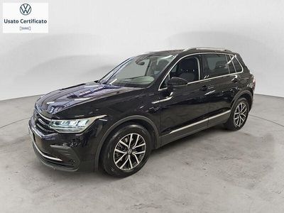 Nero Usata 2023 VW Tiguan Life SUV | 27.300 € (Ottimo prezzo)