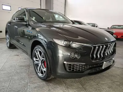 Usata Maserati Levante GT 330 CV (242 kW) 2022 Grigio SUV
