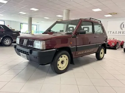 Usata Fiat Panda 4x4 50 CV (36 kW) 1988 Rosso Utilitaria