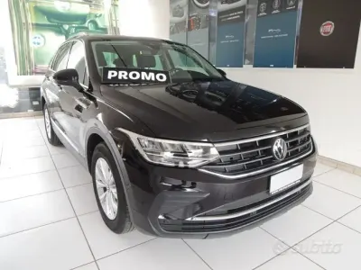 Usata VW Tiguan Life 150 CV (110 kW) 2024 Nero SUV