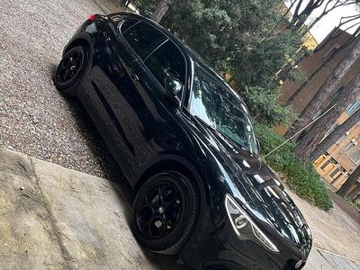Usata Alfa Romeo Stelvio 190 CV (139 kW) 2020 Nero SUV
