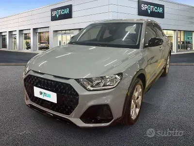 Usata Audi A1 Sportback Business 150 CV (110 kW) 2023 Grigio Utilitaria