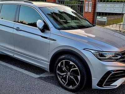 Usata VW Tiguan R-line 150 CV (110 kW) 2022 SUV