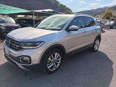 Usata VW T-Cross Advance 110 CV (80 kW) 2023 Grigio SUV