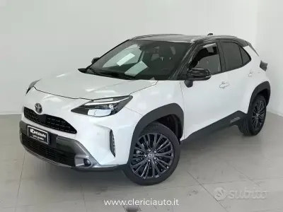 Gebraucht Toyota Yaris Cross 116 PS (85 kW) 2022 Weiß SUV