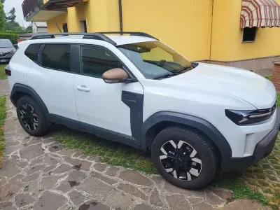 Usata Dacia Duster Extreme 131 CV (96 kW) 2024 Bianco SUV
