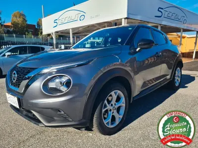 Usata Nissan Juke N-Connecta 114 CV (83 kW) 2022 Grigio SUV