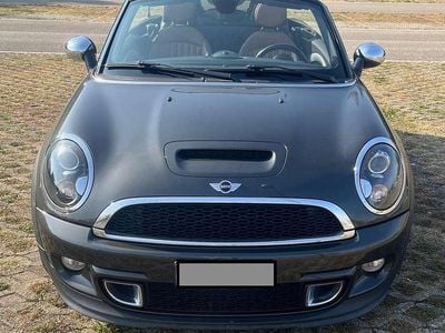 Usata Mini Cooper SD Cabriolet 143 CV (105 kW) 2012 Grigio Cabrio