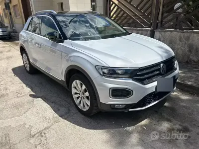 Usata VW T-Roc Advance 116 CV (85 kW) 2019 SUV