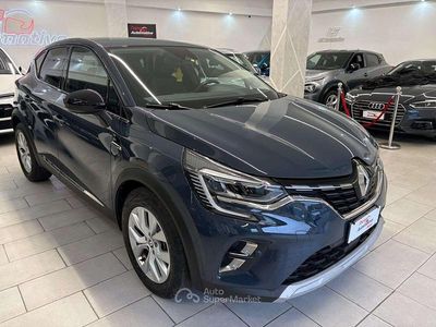 Usata Renault Captur Intens 94 CV (69 kW) 2022 Blue marine metallizzato SUV
