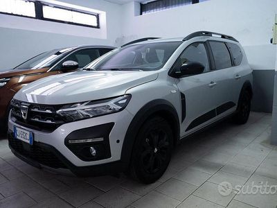 Usata Dacia Jogger Extreme 110 CV (80 kW) 2022 Grigio Monovolume