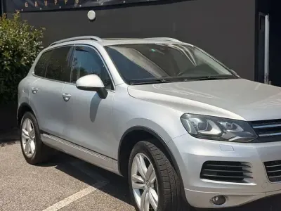 Usata VW Touareg Executive 239 CV (175 kW) 2011 Argento SUV