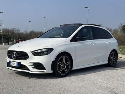 Gebraucht Mercedes B180 116 PS (85 kW) 2019 Weiß Van / Kleinbus