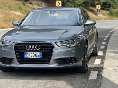 Usado Audi A6 220 CV (161 kW) 2011 Gris Berlina