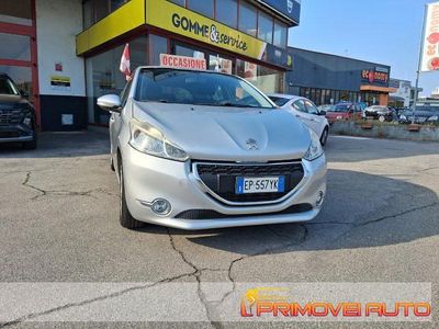 Usata Peugeot 208 Active 82 CV (60 kW) 2013 Argento(met.) Utilitaria