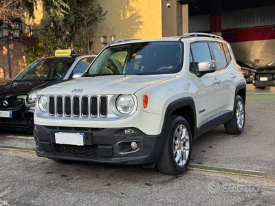 Usata Jeep Renegade Opening Edition 140 CV (102 kW) 2015 Bianco SUV