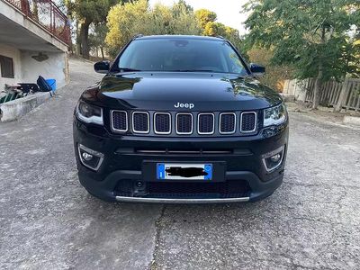 Usata Jeep Compass 120 CV (88 kW) 2019 Nero SUV