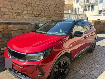 Usata Opel Grandland X GS Line 131 CV (96 kW) 2022 Rosso SUV