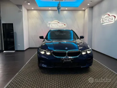 Usata BMW 318 Sport Line 150 CV (110 kW) 2020 Blu Station wagon