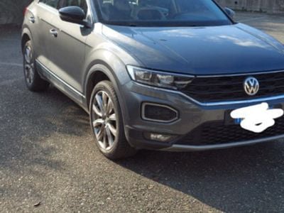 Usata VW T-Roc Style 150 CV (110 kW) 2017 Grigio SUV