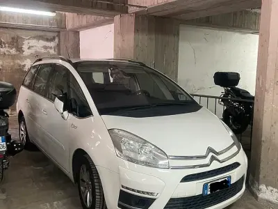 Usata Citroën Grand C4 Picasso 2011 Bianco Monovolume