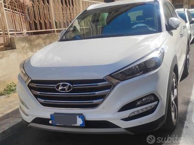 Bianco Usata 2016 Hyundai Tucson Xpossible SUV | 15.300 € (Cara)