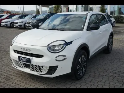 Nuova Fiat 600 100 CV (73 kW) 2025 Bianco SUV