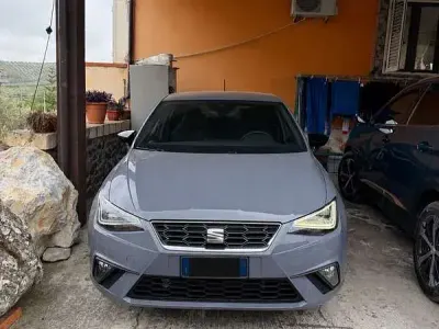 Brugt Seat Ibiza FR 95 HK (69 kW) 2024 Grå Hatchback