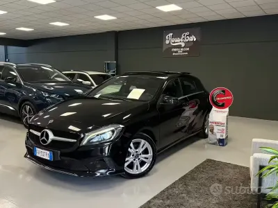 Usata Mercedes A180 Premium 109 CV (80 kW) 2017 Nero Berlina