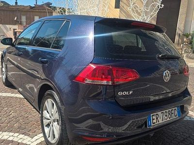 Usata VW Golf VII 105 CV (77 kW) 2013 Blu Berlina