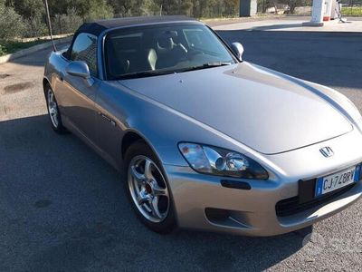 Honda S 2000